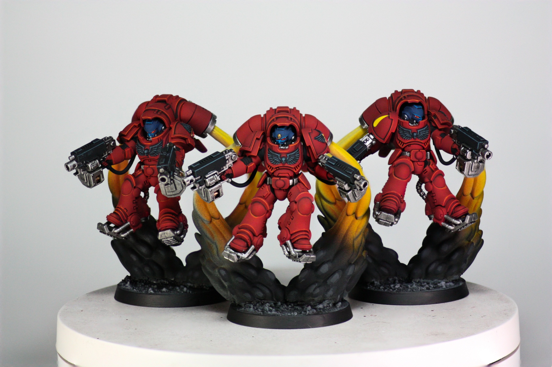 Blood Angels Inceptors descending on smoke trails